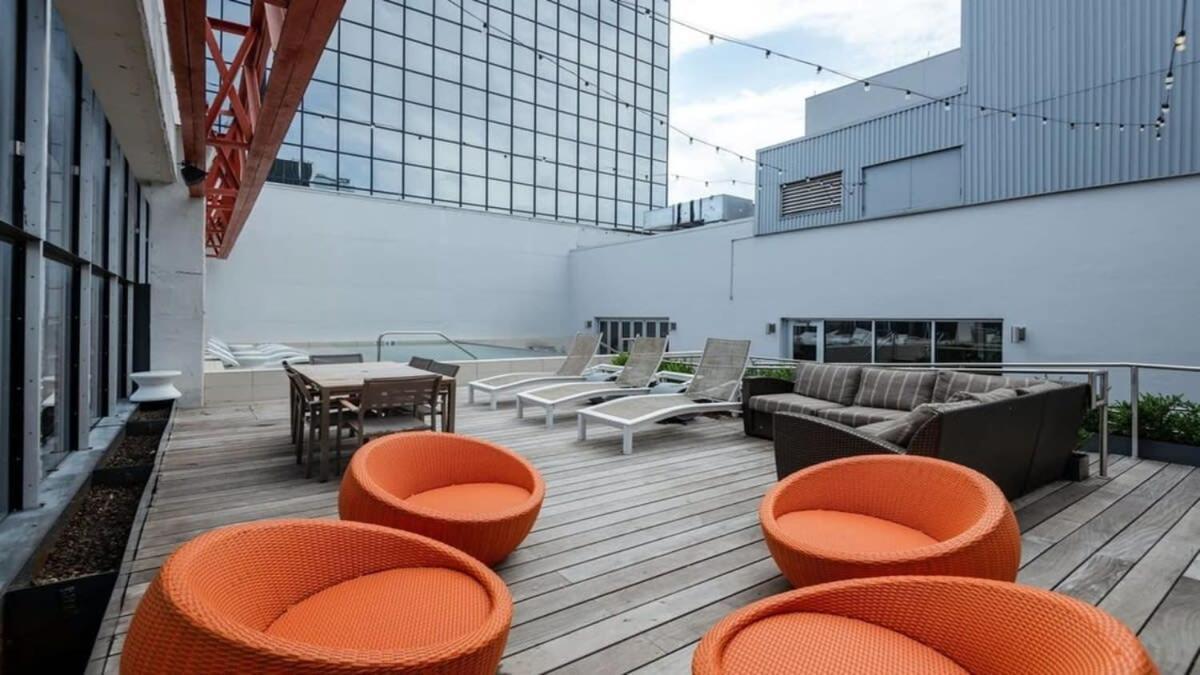 26Th Fl Bold Cozysuites With Pool, Gym Dallas Buitenkant foto