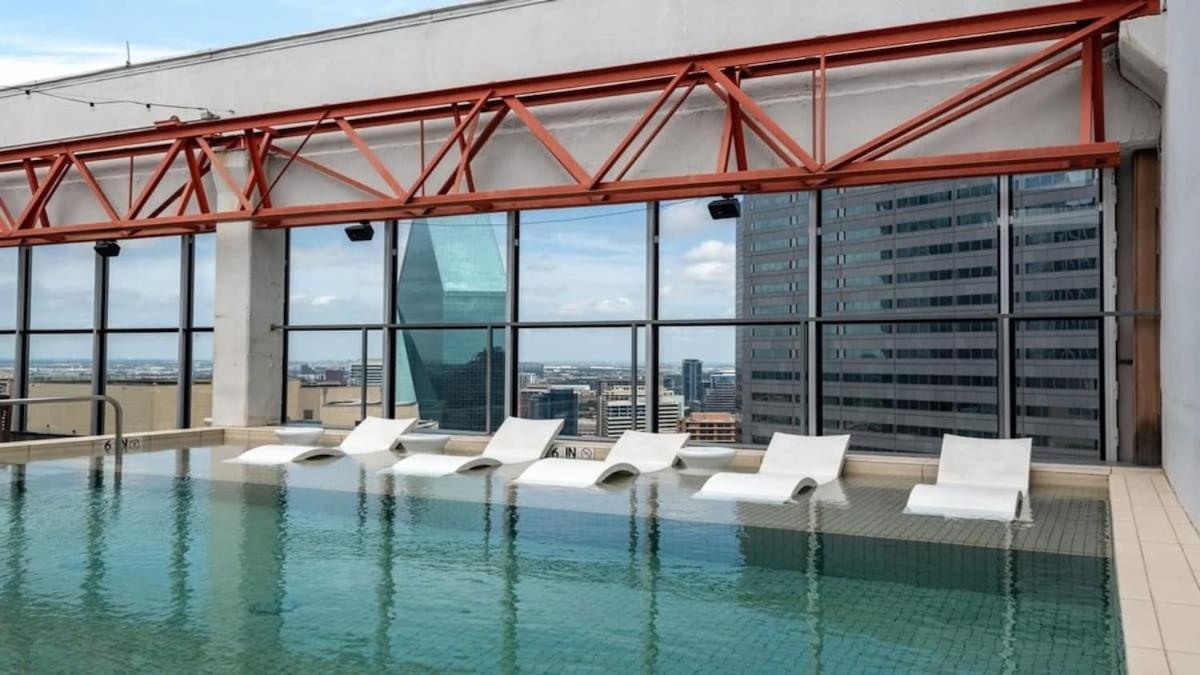 26Th Fl Bold Cozysuites With Pool, Gym Dallas Buitenkant foto